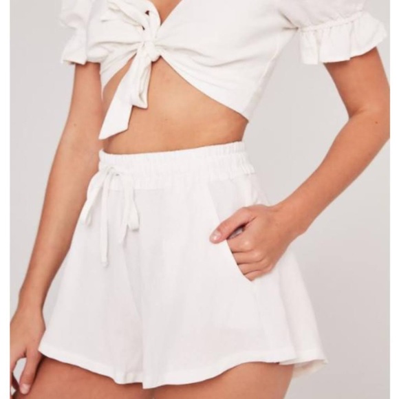 Stone Cold Fox Linen Set in White Size 0 - Picture 3 of 7